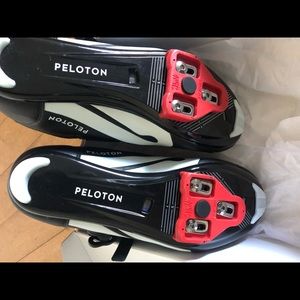 Cycling shoes